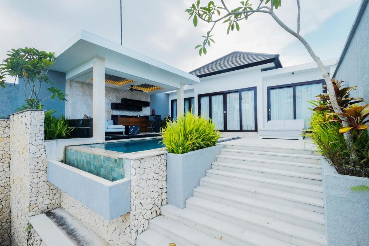 Prasana Villas By Arjani Resorts Улувату Экстерьер фото