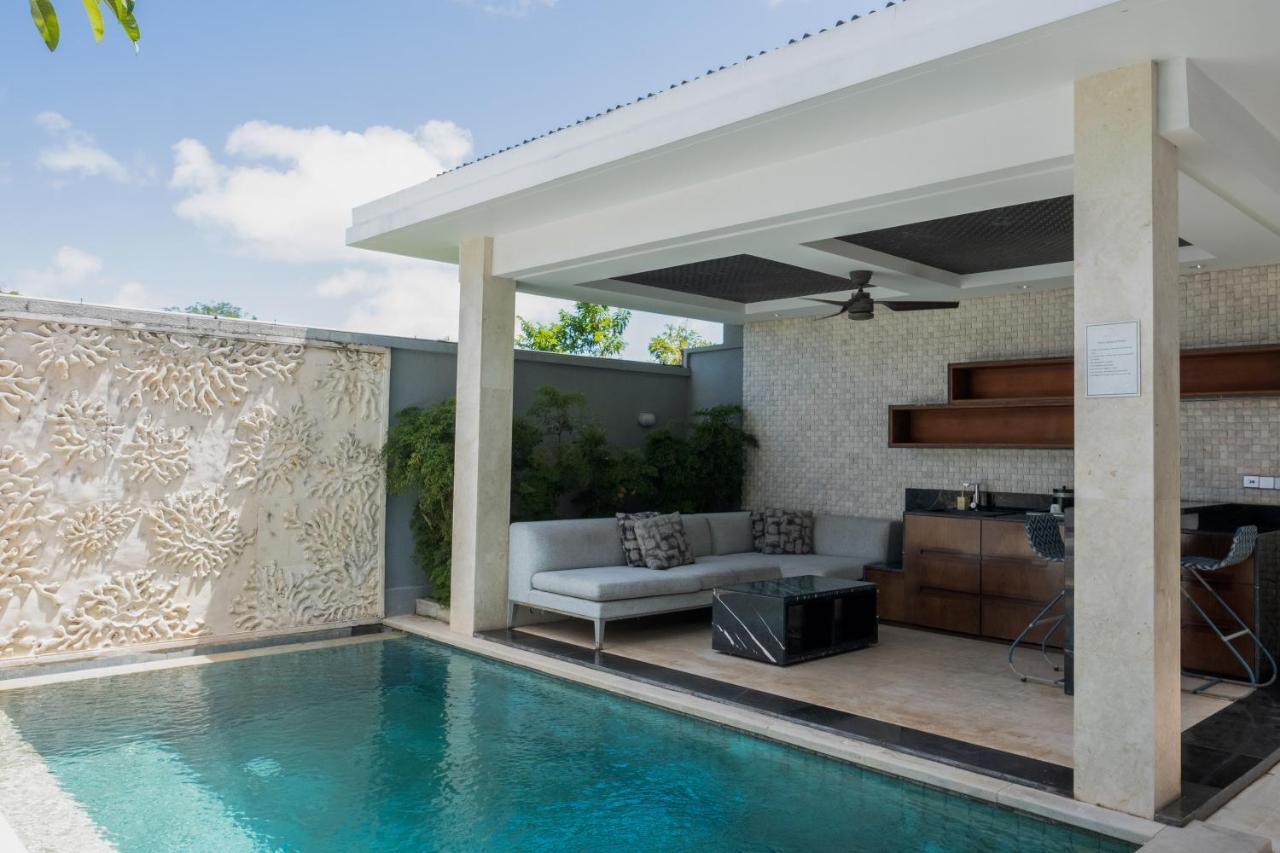 Prasana Villas By Arjani Resorts Улувату Экстерьер фото