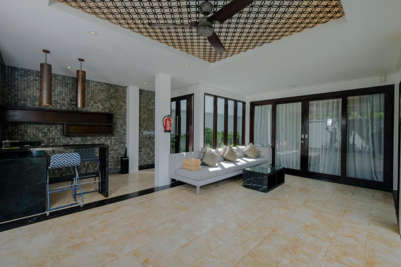 Prasana Villas By Arjani Resorts Улувату Экстерьер фото